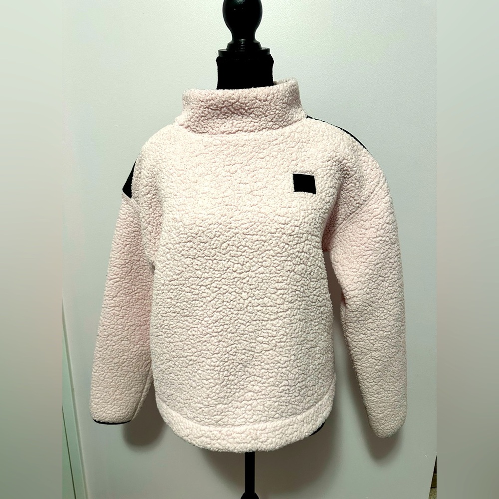 Women’s underarmour fleece sweater
